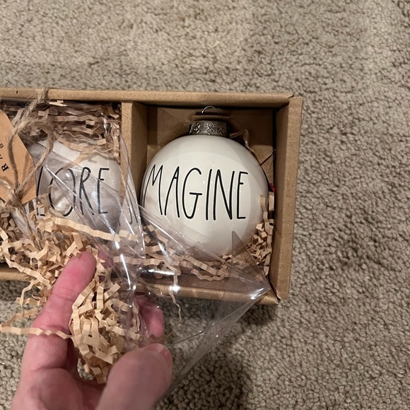 ⭐️BOGO FREE⭐️ NIB Rae Dunn “Dream, Explore, Imagine” Ornaments - Picture 3 of 4